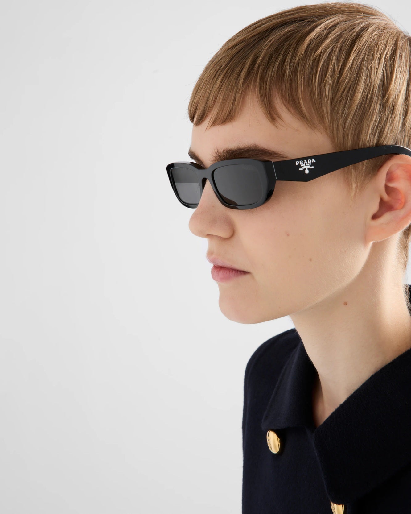 Prada PR B06S 16K08Z 53 | Bassol Optic Canada Prada PR B06S 16K08Z 53 | Bassol Optic Canada