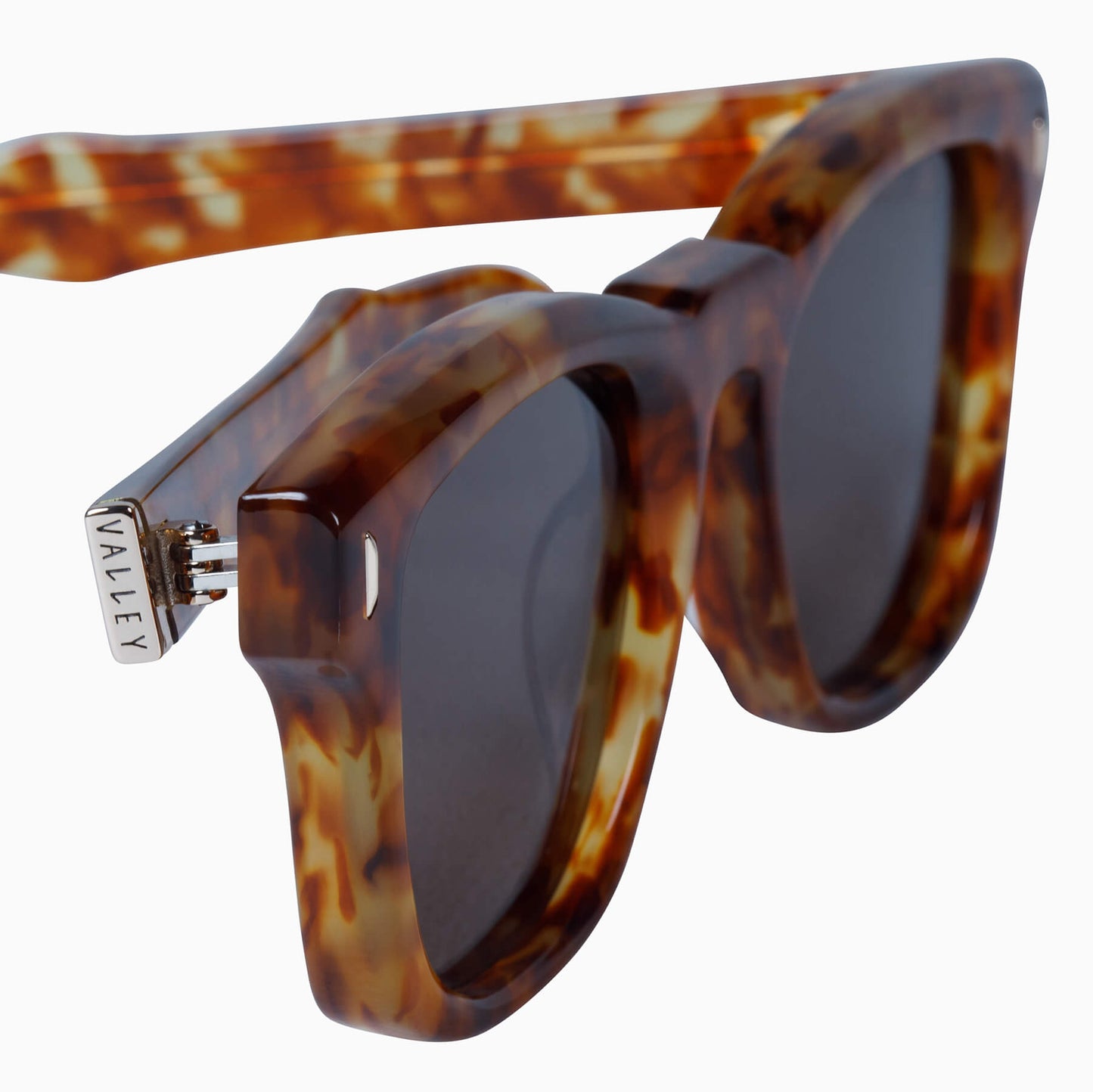 Valley Eyewear Solomon Maple Tort w. Gold  Metal trim Brown Lens 49